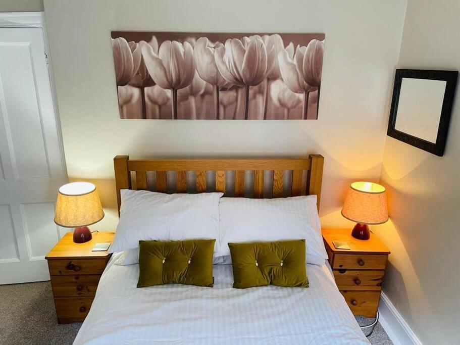 Rockferry 3 Bed Central Apartment + Parking Permit Dartmouth Eksteriør billede